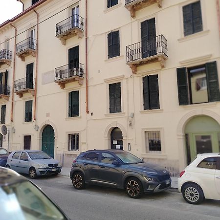 Casa Spinetta Malaspina - Verona Apartments Екстериор снимка